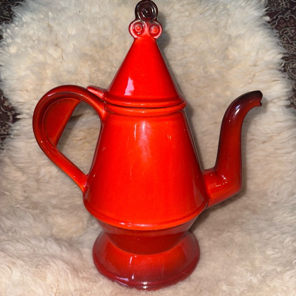 Vintage Metlox Poppytrail Red Rooster Coffee Tea Pot with Lid MCM Retro